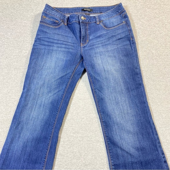 White House Black Market Blue Boot Cut Jeans - Picture 2 of 15